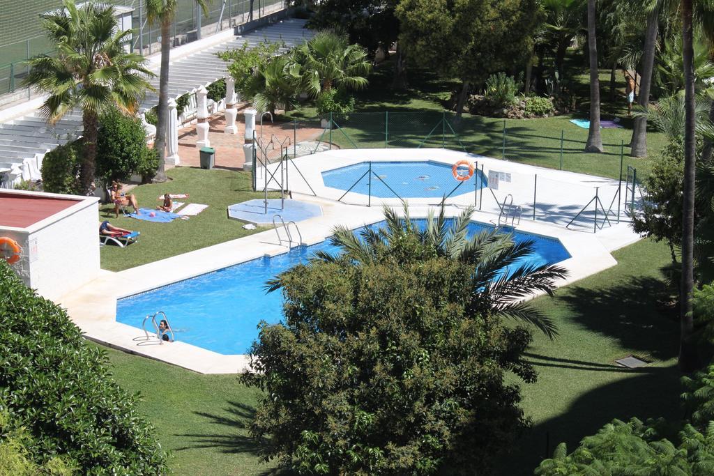 Apartamentos Jardines Del Gamonal Màlaga Exteriér fotografie